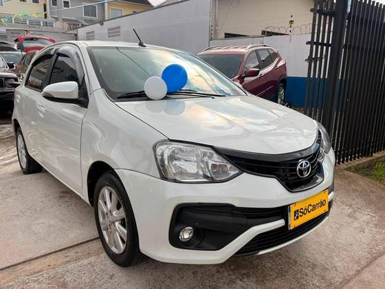 TOYOTA ETIOS 1.5 X PLUS 16V FLEX 4P MANUAL TOYOTA ETIOS 1.5 X PLUS 16V FLEX 4P MANUAL
